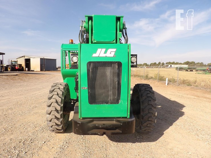 2017-sky-trak-10042-image-4