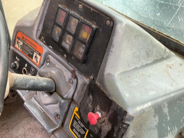 1996-timberjack-360-image-16