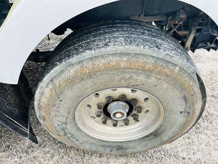 kenworth-t800-image-25