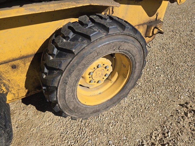 deere-5575-image-4