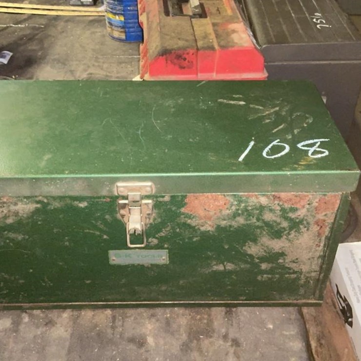 #108 • Miscellaneous Sockets, Wrenches, and Assorted Tools