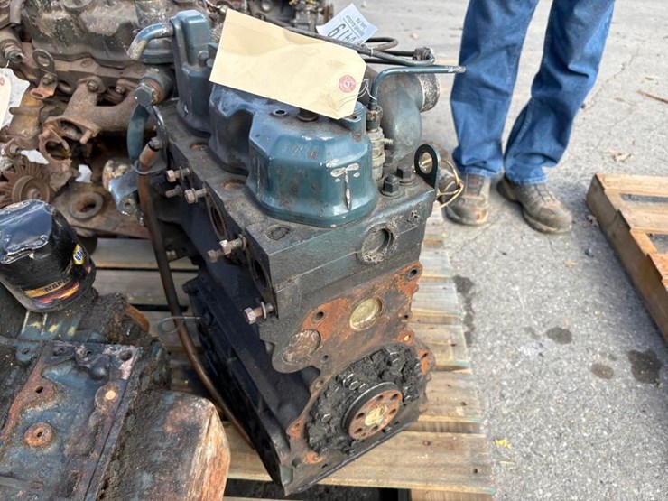 new-holland-l455-image-2