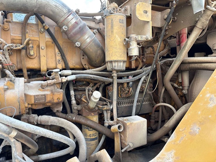 2006-caterpillar-740-image-45