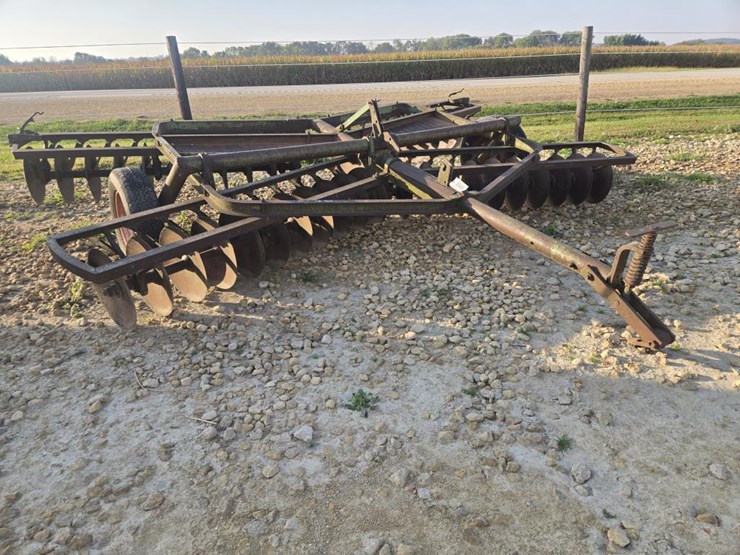 john-deere-14-image-1