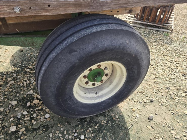 john-deere-740-image-8