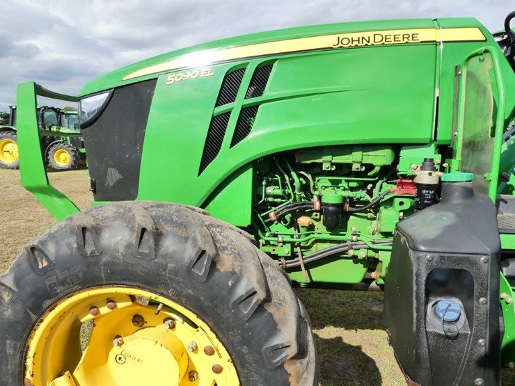2019-john-deere-5090el-image-10