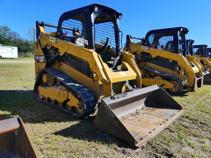 2019-caterpillar-259d-image-2