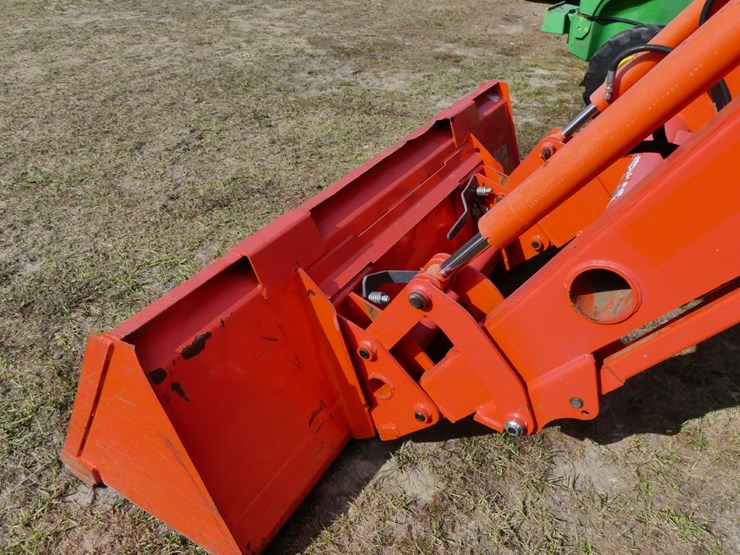 2021-kubota-m6s-111-image-10