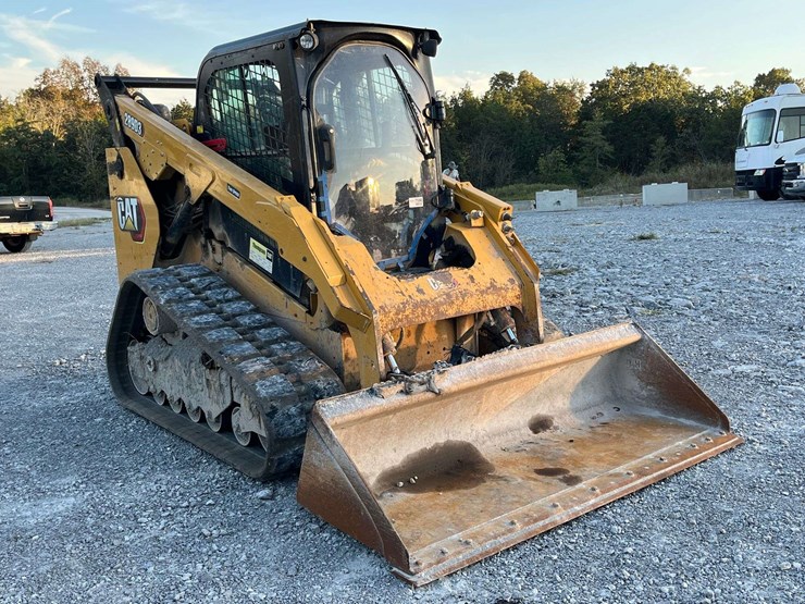 2020-caterpillar-289d3-image-15