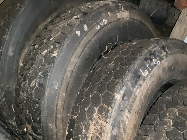 #606-•-truck-tires-image-8