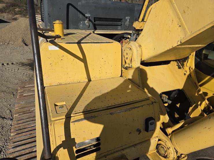 komatsu-pc400-image-38