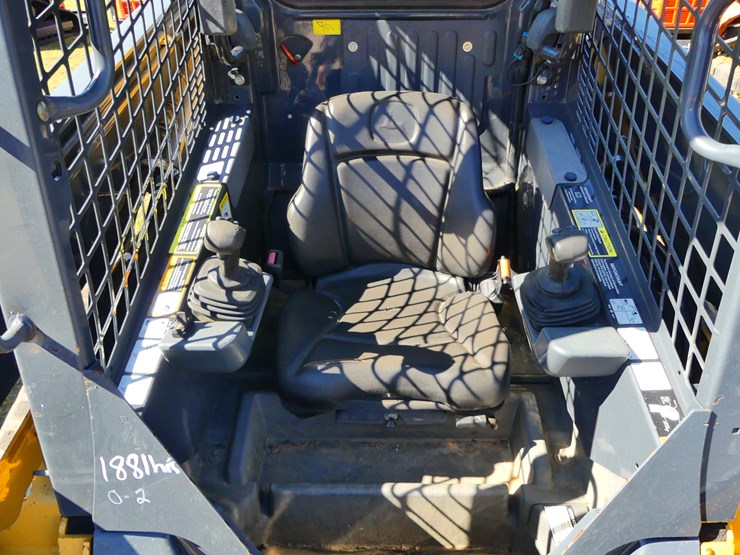 2019-deere-331g-image-13