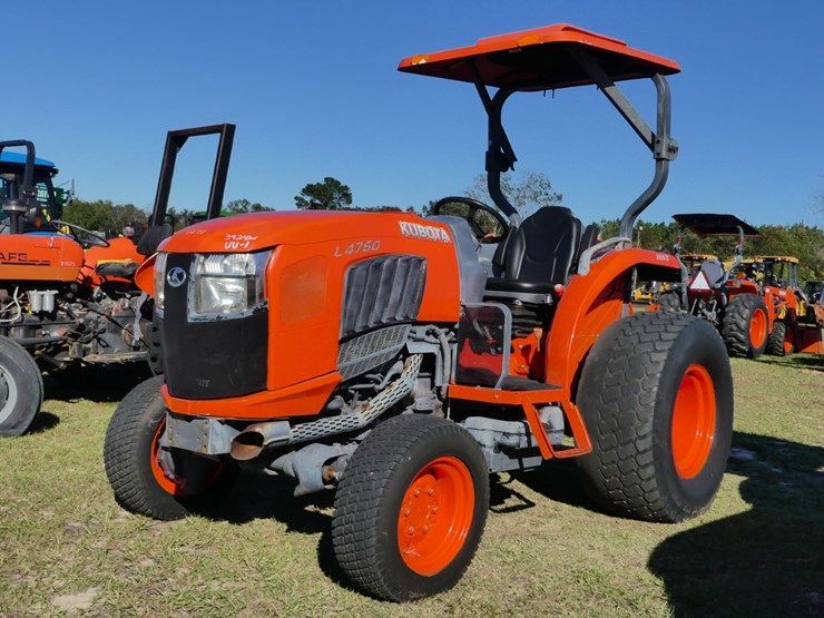 2016-kubota-l4760-image-1
