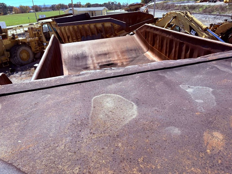 1985-caterpillar-773b-image-10