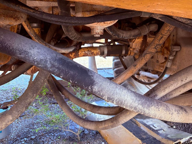 1985-caterpillar-773b-image-32