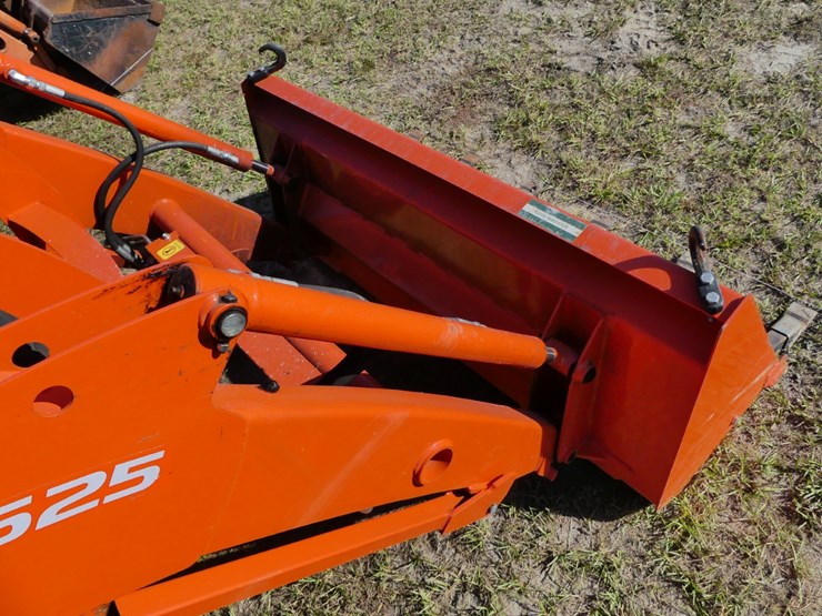 2018-kubota-l2501-image-11