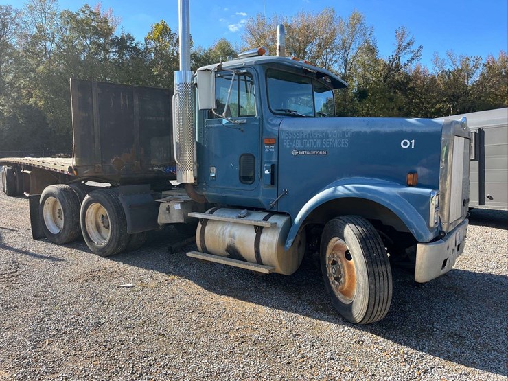 1995-international-f9370-image-1