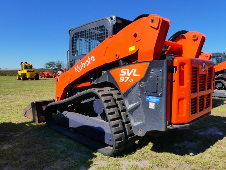 2021-kubota-svl97-2-image-4
