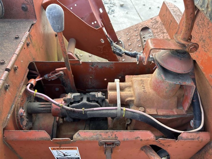 ditch-witch-2310-image-50