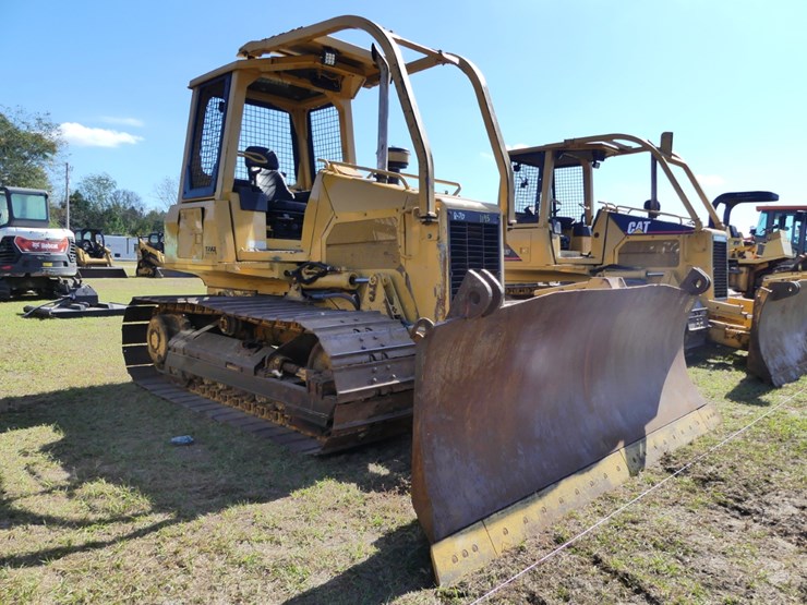 2004-caterpillar-d5g-image-2
