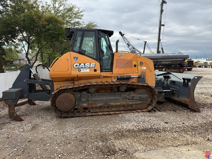 2015-case-2050m-image-5