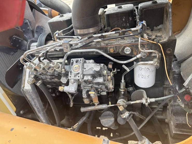 2008-case-570l-xt-image-49