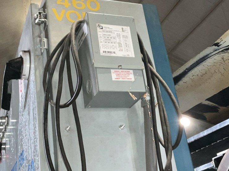 #170-•-2010-brewer-3-head-resaw-image-57