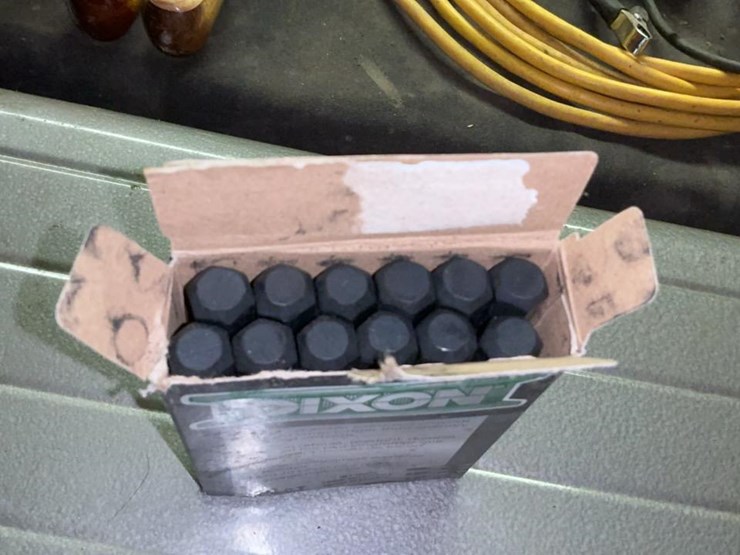 #757-•-pipe-wrenches,-soldering-irons-and-various-parts-image-15