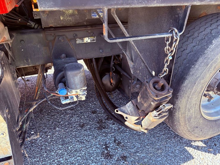 2007-kenworth-t800-image-24