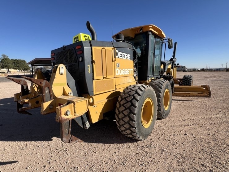 2018-deere-872gp-image-5