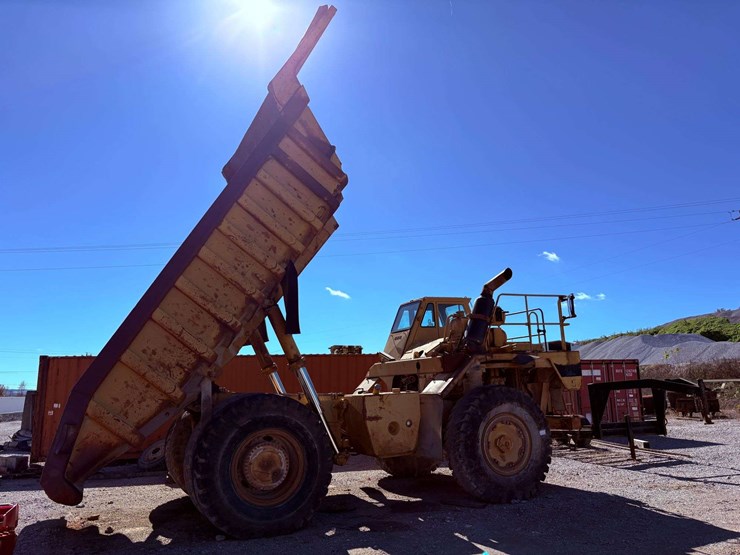 1981-caterpillar-773b-image-3