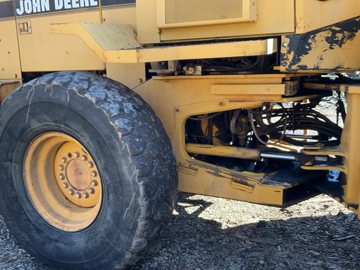 1993-deere-544g-image-44