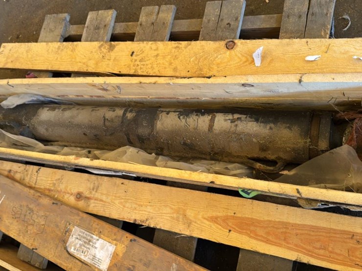 #231-•-cylinder-and-edger-arbor-shaft-image-3