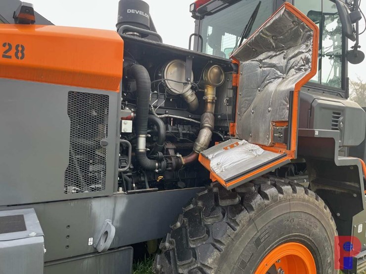 2023-develon-dl220-7-image-10