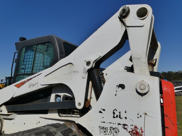 2019-bobcat-t870-image-7