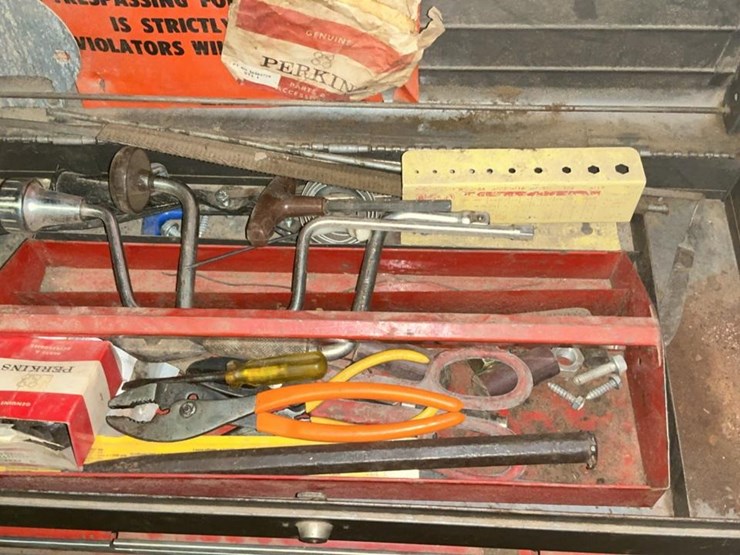#756-•-gray-toolbox-and-contents-image-4