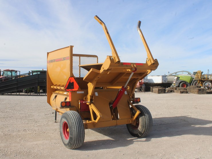 haybuster-2660-image-7