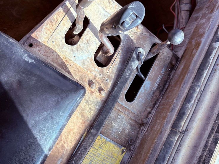 1984-caterpillar-988b-image-54