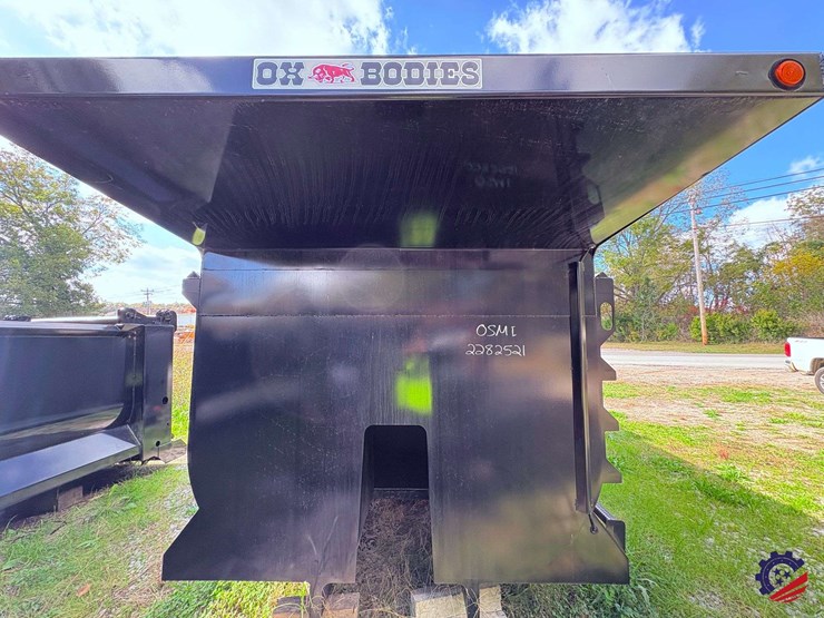 new-16'-ox-body-dump-body-with-high-lift-gate-image-5