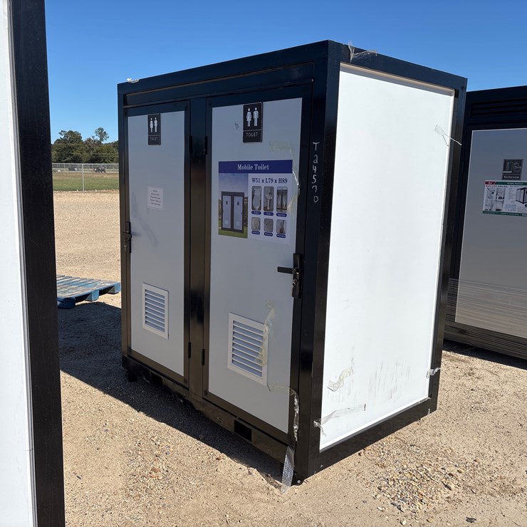 #24570 • PORTABLE RESTROOM, MOUNTED ON CASTER WHEELS