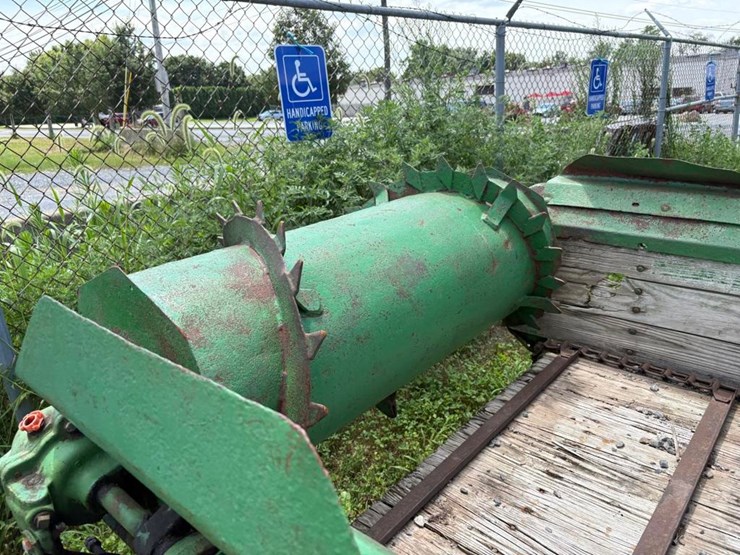 john-deere-34-image-7