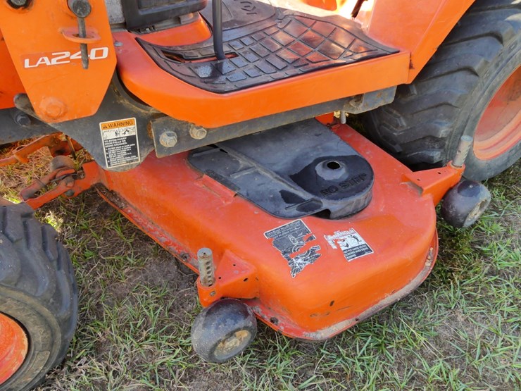 2014-kubota-bx25d-image-13