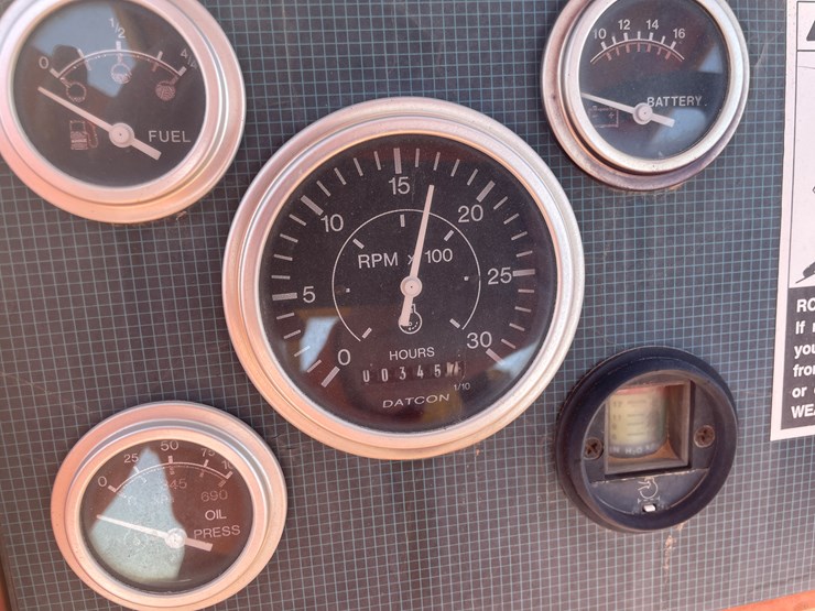 ditch-witch-7610-image-16