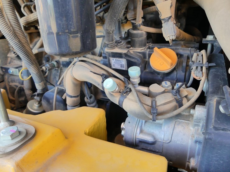 2020-deere-50g-image-11