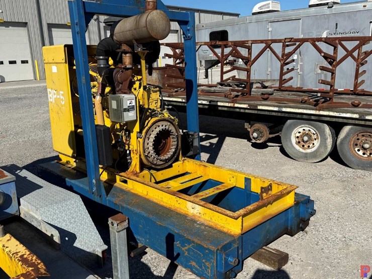 john-deere-6090hf485-image-7