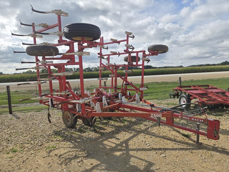 wil-rich-2500-image-1