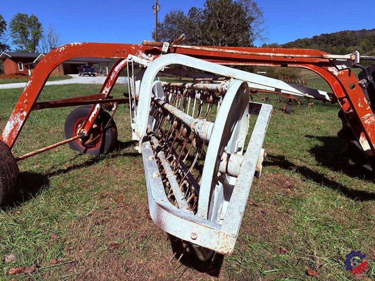 rolabar-side-hay-rake-image-16