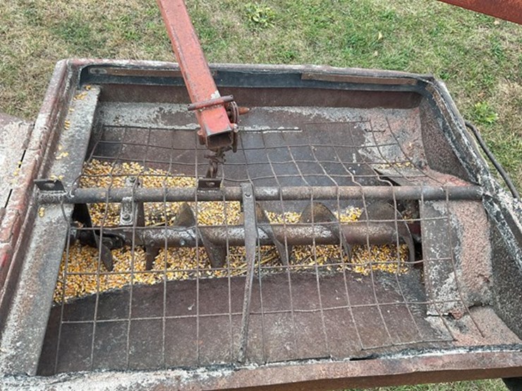 #56-•-1980-westfild-8x62-auger-image-10