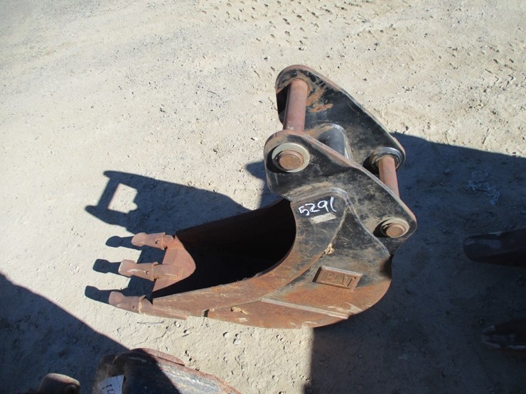 caterpillar-12-image-1