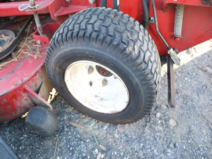 exmark-turf-tracer-walk-behind-mower-image-9